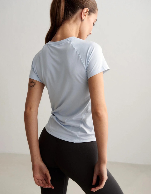 Aim'n - Soft Basic Short Sleeve Top