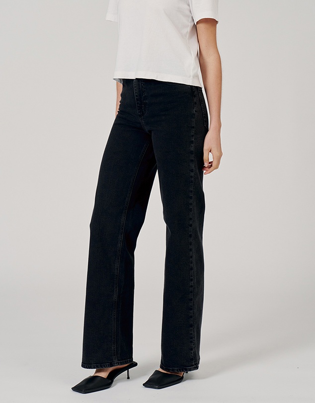 Nobody Denim - Milla Long Jeans