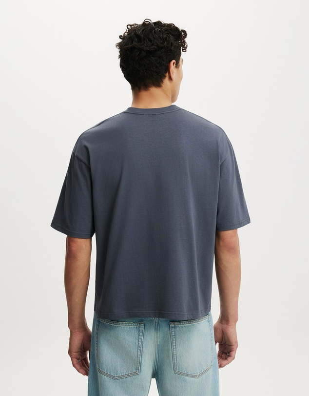 Cotton On - Cropped Fit T-Shirt