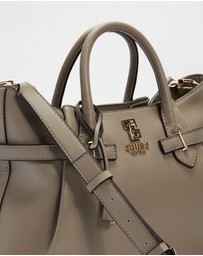 GUESS - Yesba Girlfriend Satchel