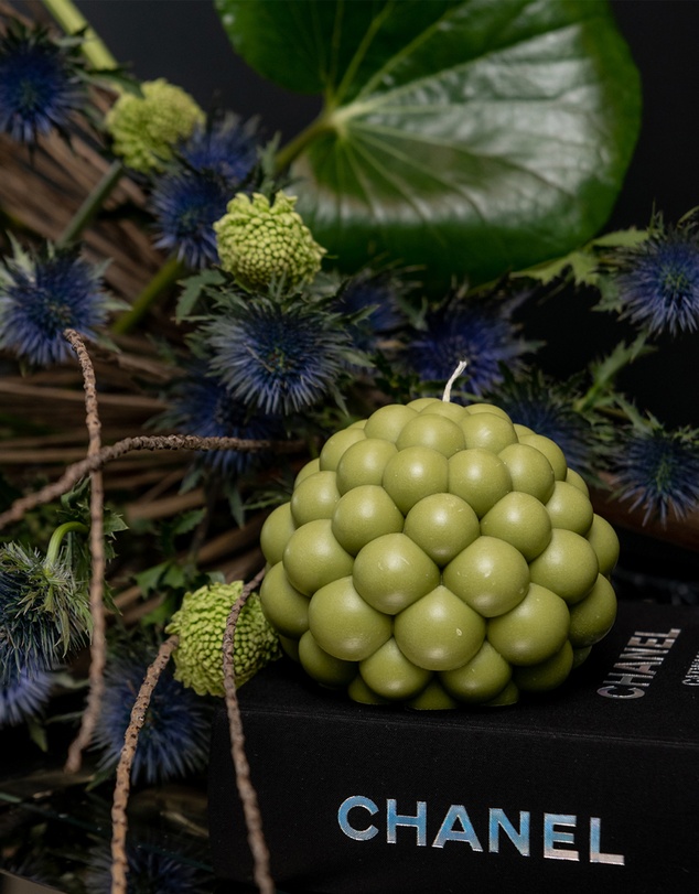 XRJ Celebrations - Bubble Ball Olive Candle