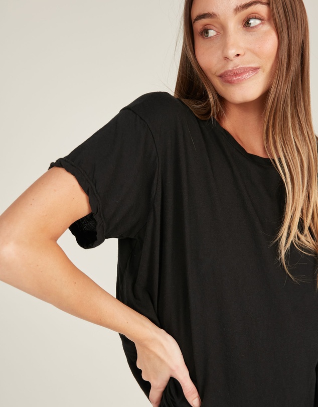 Primness - Luckie Tee