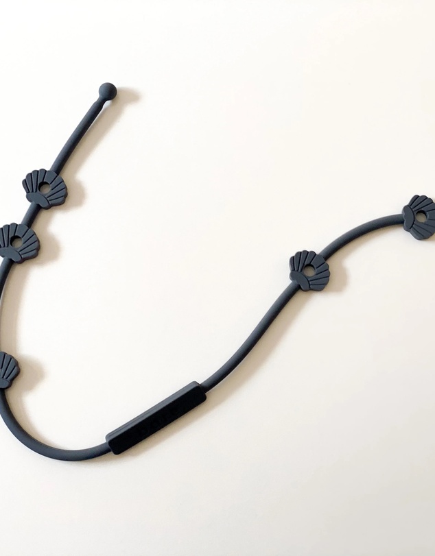 Bare The Label - Shell Silicone Attachment Strap