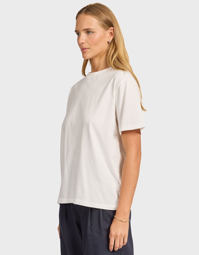 Academy Brand - Jimmy Boyfriend Tee