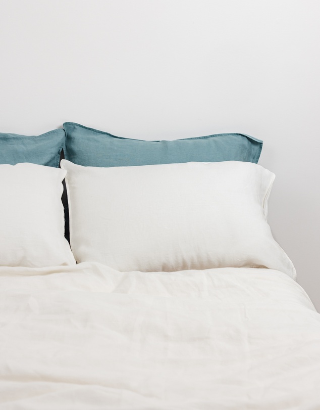 SILK MAGNOLIA - French Linen Pillowcase