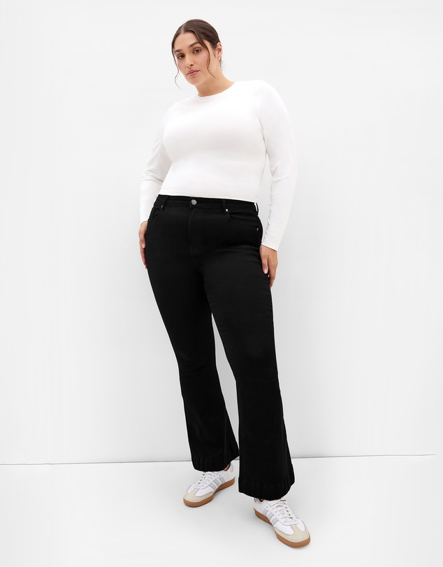 City Chic - Plus size Asha Fit Jasmin Short Flare Leg Jean - black