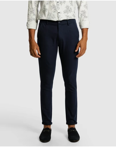 yd. - Energy Hyper Stretch Skinny Chino
