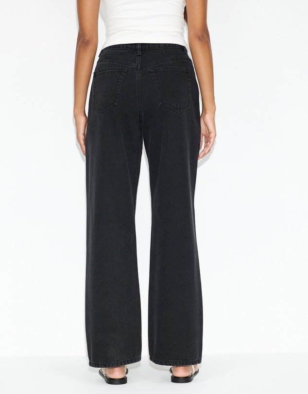 Dazie - Bristol High Rise Relaxed Jeans