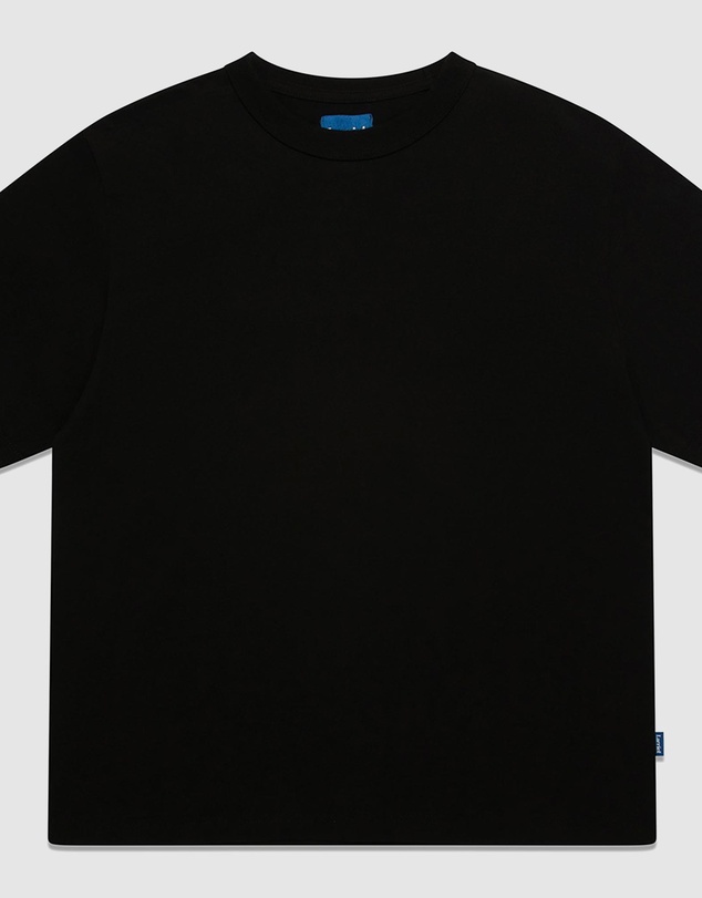 Larriet - Mickie Tee