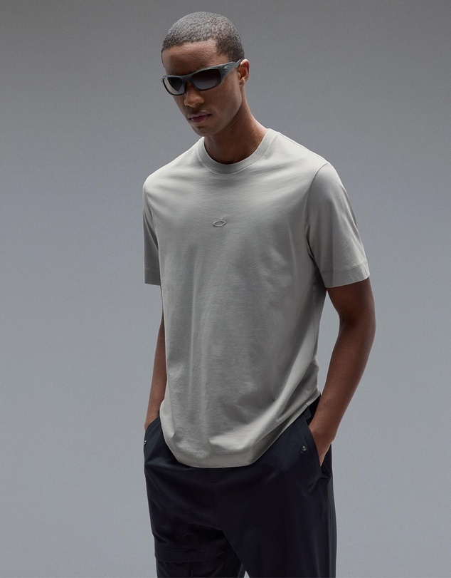 Oakley - Stacked Flow Tee