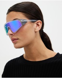 Oakley - Latch Panel