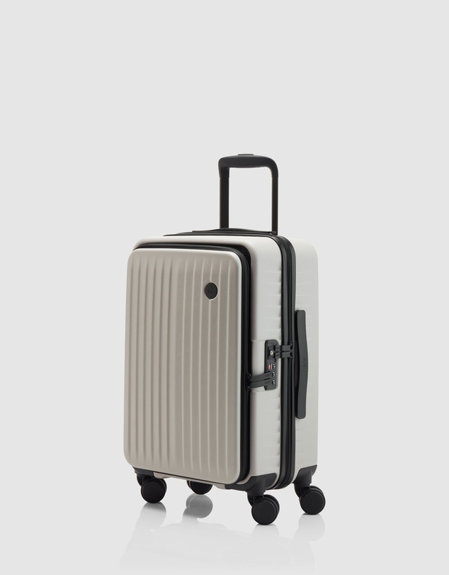Nere - Venture Dual Open 56cm Suitcase