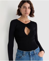 Staple the Label - Mira Twist Knit Top