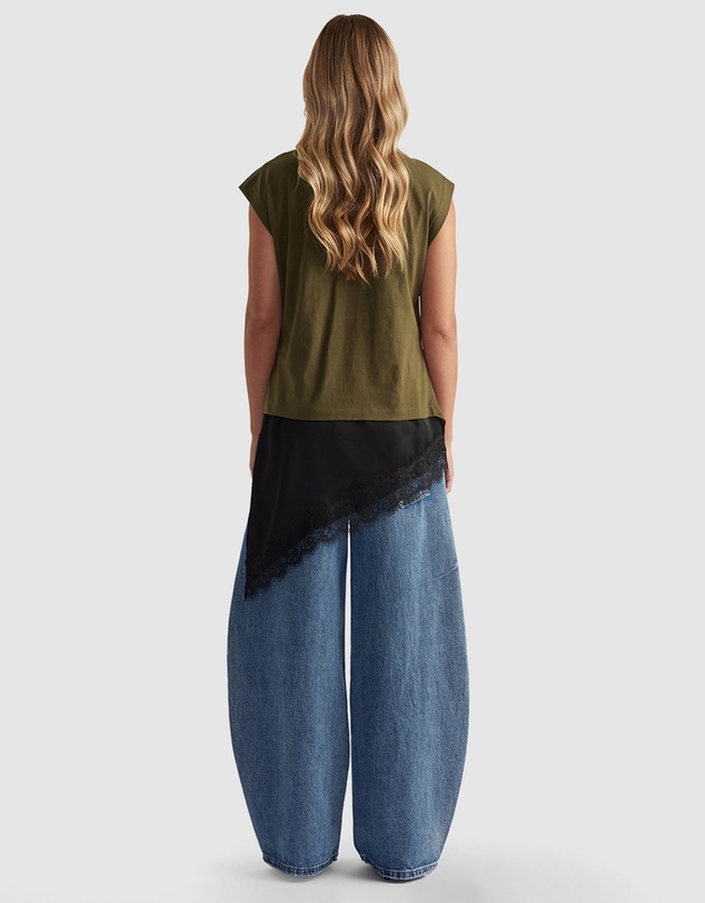 Decjuba - Rachel Twist Detail Top