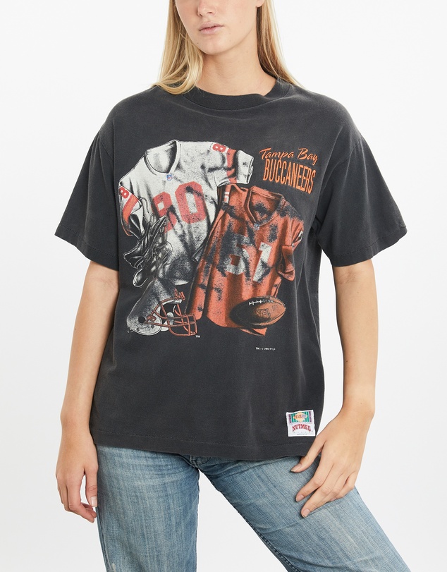 Vintage by The Real Deal - Pre Loved - Vintage 1993 NFL Tampa Bay Buccaneers Tee