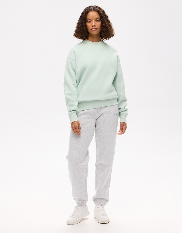 Superdry - Essential Logo Crew Sweat
