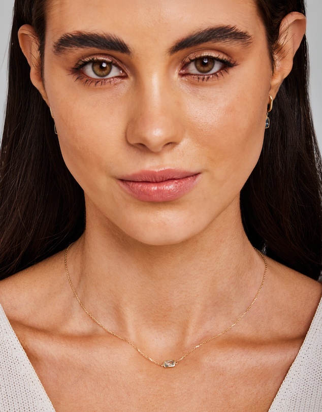 Zoe Olivia - 9K Gold Blue Topaz Necklace