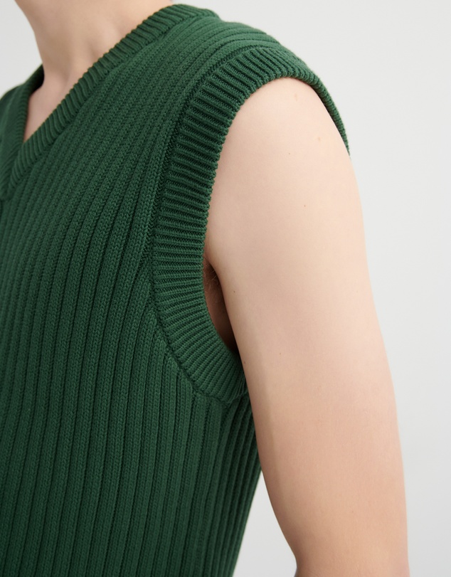 Kowtow - Luca Vest