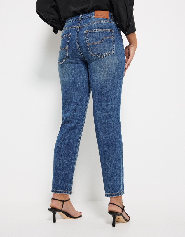 Commonry - The Mid Rise Slim Jean
