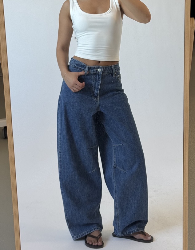 Dazie - Palma Mid Rise Barrel Jeans