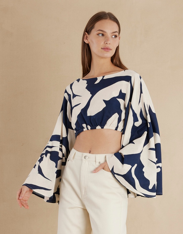 Amelius - Zaffira Linen Crop Top