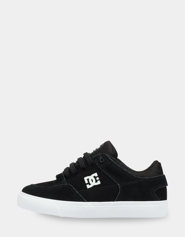 DC Shoes - Boys 8 to 16 Onyx Skate Shoes