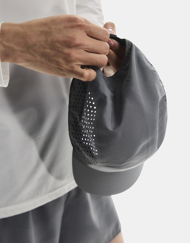 On - Lightweight Cap