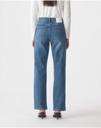 Outland Denim - Elise Mid Straight Jean 31
