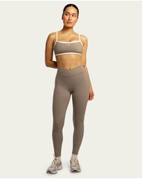 437 - The V Leggings