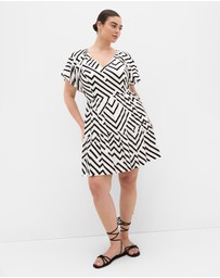City Chic - Island Linear Print Mini Dress - Ivory