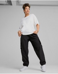 Puma - Essentials Relaxed Tee - Women