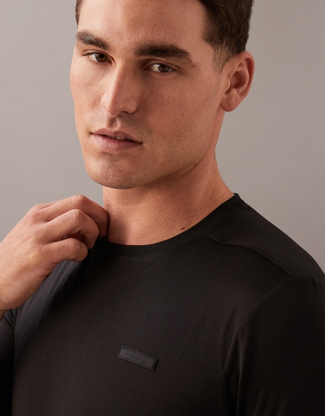 Calvin Klein - Travel T-Shirt