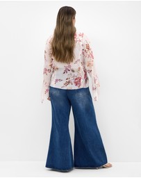 City Chic - Plus size Sweet Nothings Frill Top - dove