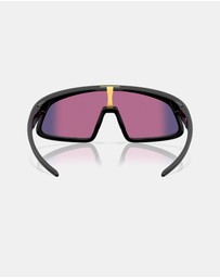Oakley - RSLV