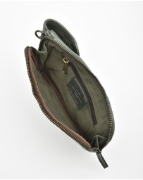 Cobb & Co - Gawler Washed Leather Phone/Wallet/Mini Crossbody