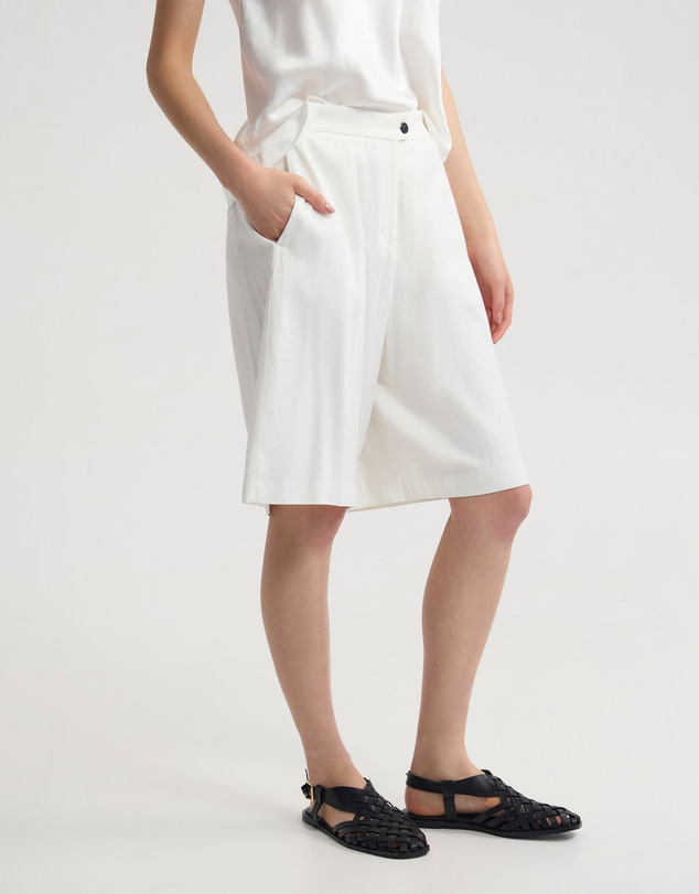 Oxford - Tyra Linen Blend Short