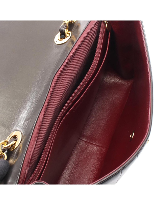 Pre-Loved by Azura Reborn - Pre-Loved CC Vertical Quilt Lambskin Mademoiselle Chain Flap