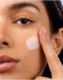SAND & SKY - Oil Control - Clearing Moisturiser
