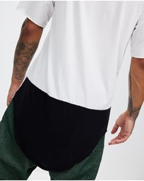 Surrounded By Ghosts - The Devilline Curved Hem T-Shirt
