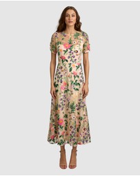 Romance by Honey and Beau - Angelina Sleeve Dress
