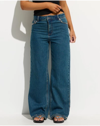 Dazie - Vegas Mid Rise Relaxed Studded Jeans