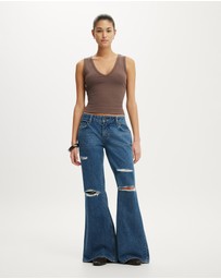 Cotton On - Low Relaxed Flare Jean