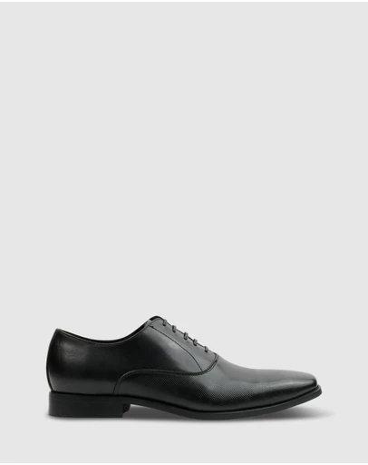 Tarocash - Yale Textured Dress Shoe
