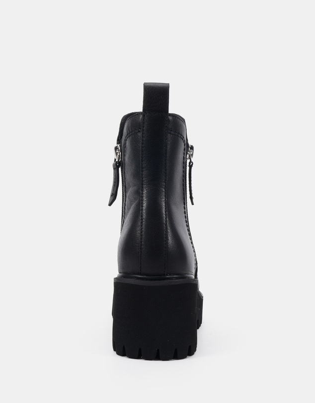 Clarks - Adelie Black