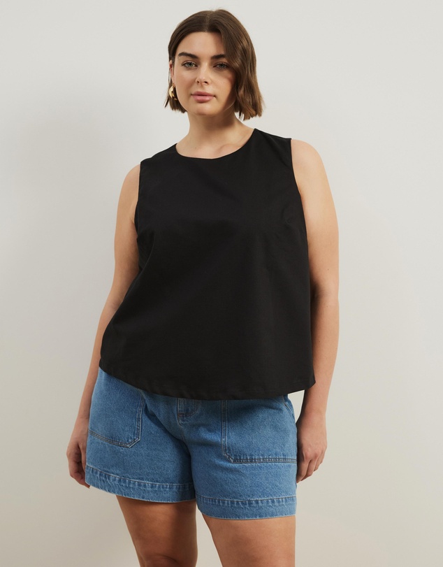 Atmos&Here Curvy - Celina Linen Blend Top