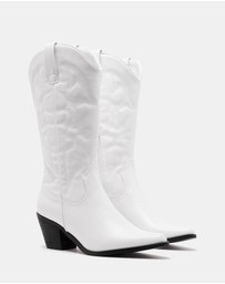 Therapy - Clayton Boots