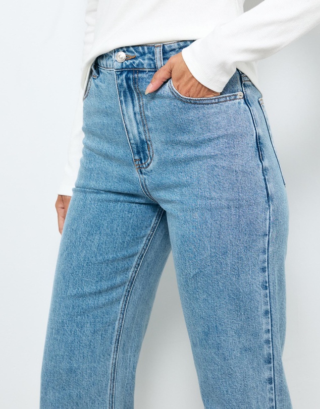 AERE - High Rise Stretch Straight Jeans
