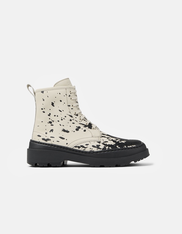 Camper - Brutus Trek