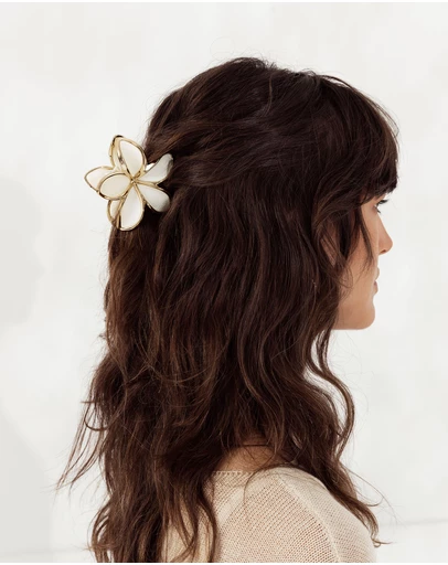 Morgan & Taylor - Merliah Hair Claw Set in Cream White - Set of 3