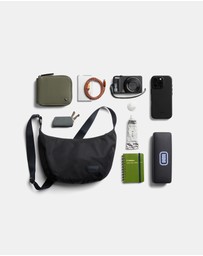 Bellroy - Laneway Crescent Bag 2.5L